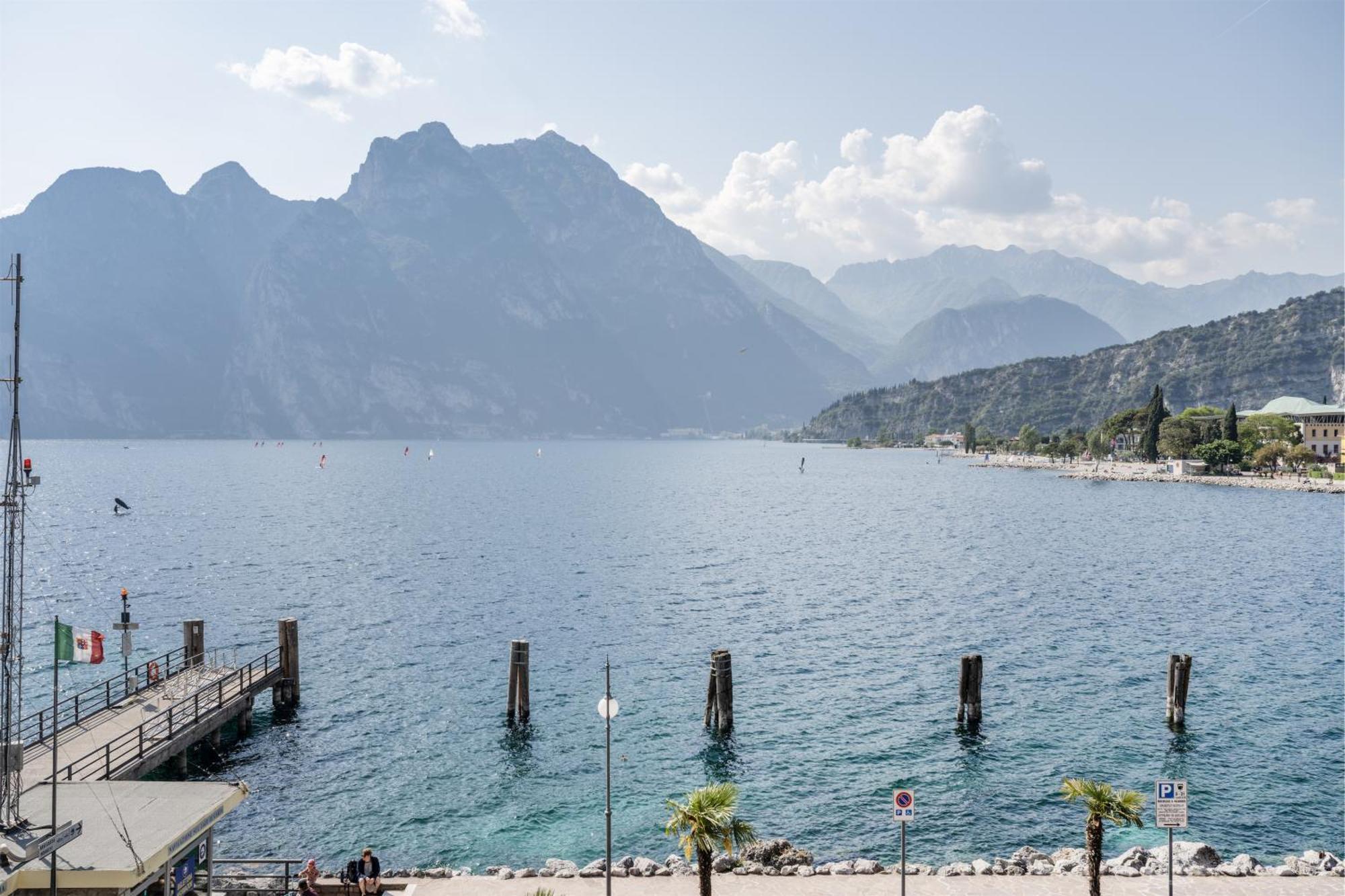 Lake Sensation - Garda Lake View Торболе Экстерьер фото